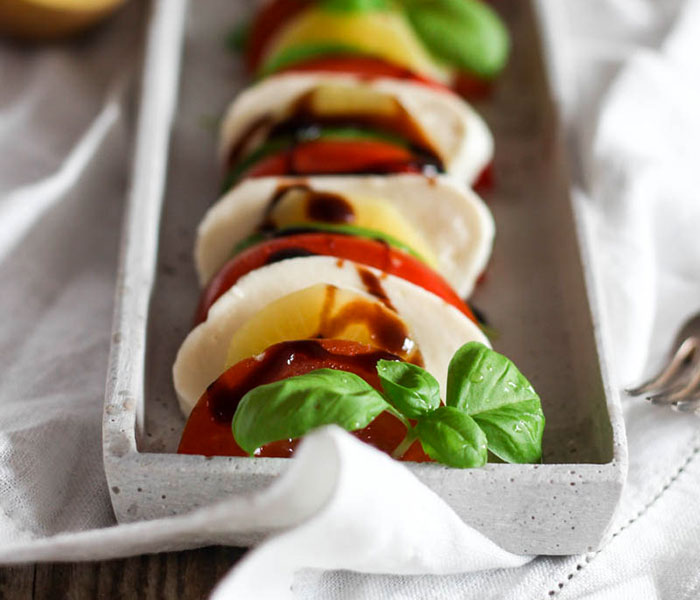 Caprese al kiwi